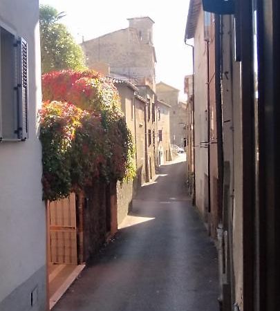 Casa Vacanze Sofia Apartment Bolsena Bagian luar foto